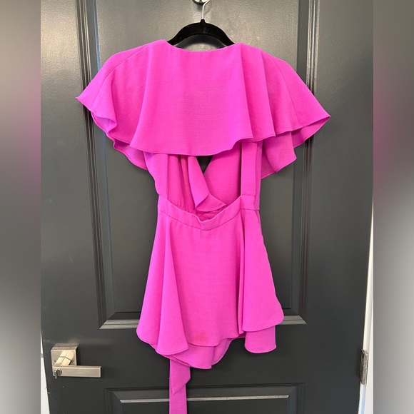 Vestique magenta romper size small - Picture 2 of 4
